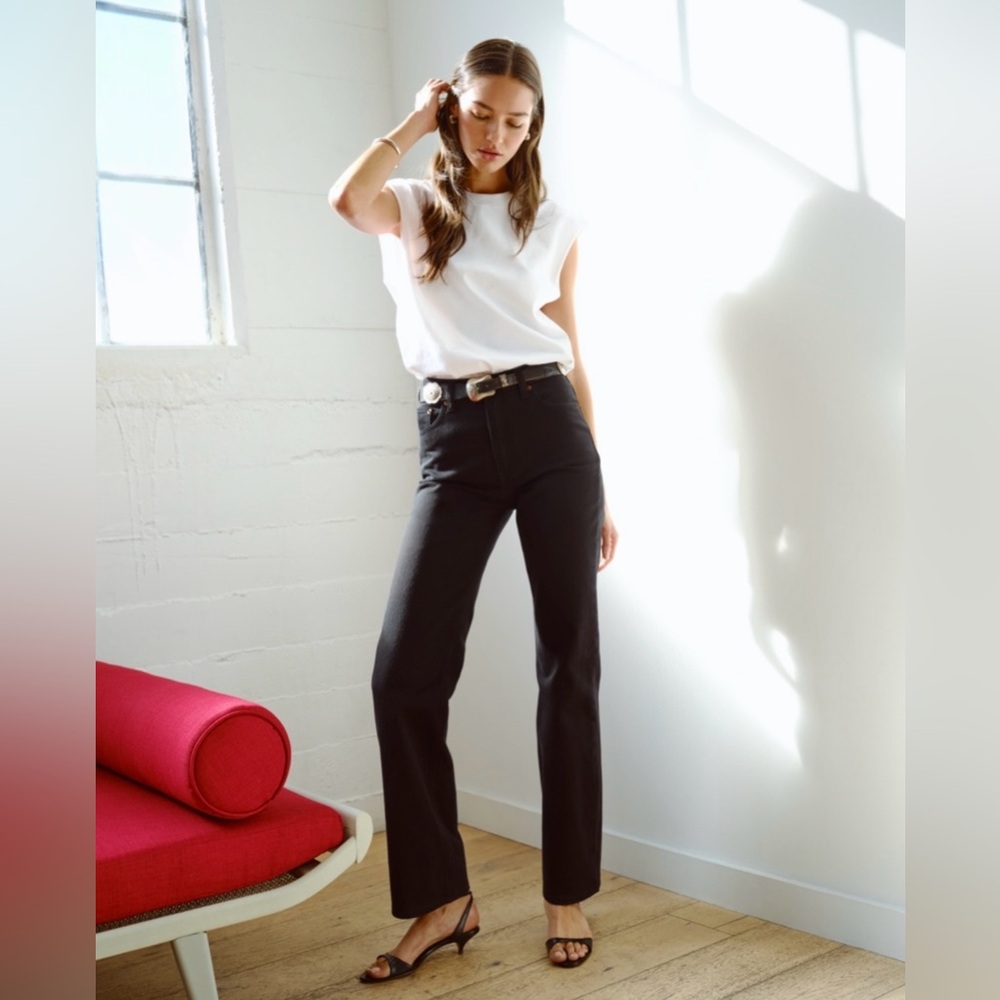 Abercrombie — Black High Rise 90s Relaxed Jean